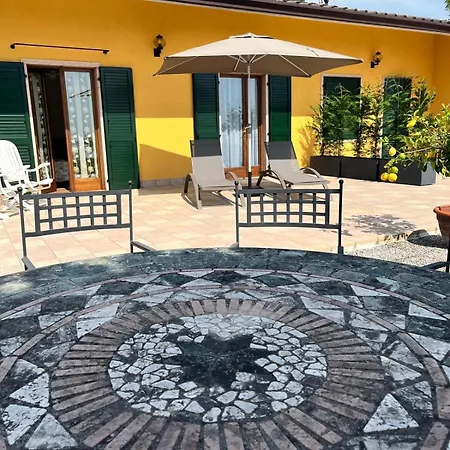Appartement Poli Villa's *